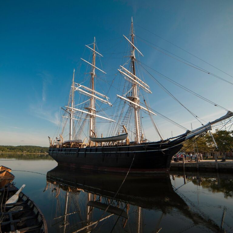 1841 Whaleship, CHARLES W. MORGAN