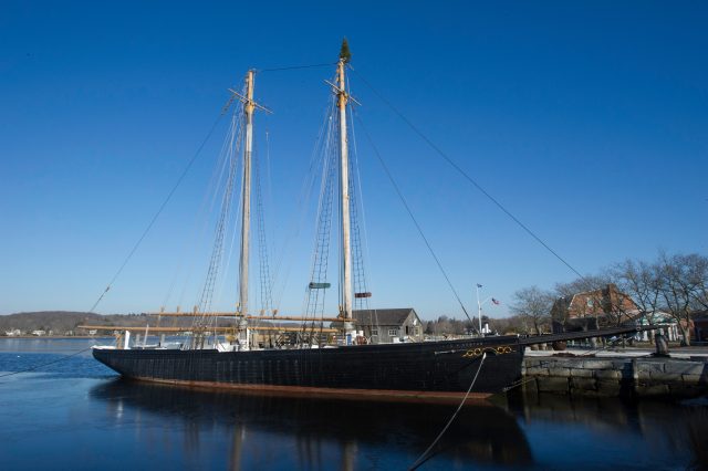 File image of the 1921 fishing Schooner L.A. DUNTON (Credit: Mystic Seaport Museum)